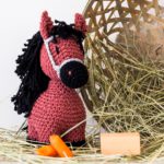 Pony Sienna Hoooked