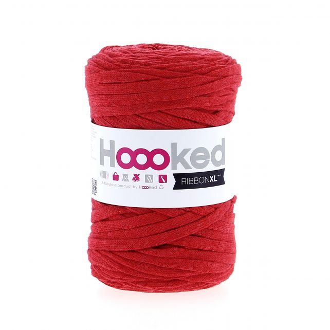 ribbonxl hoooked Lipstick Red